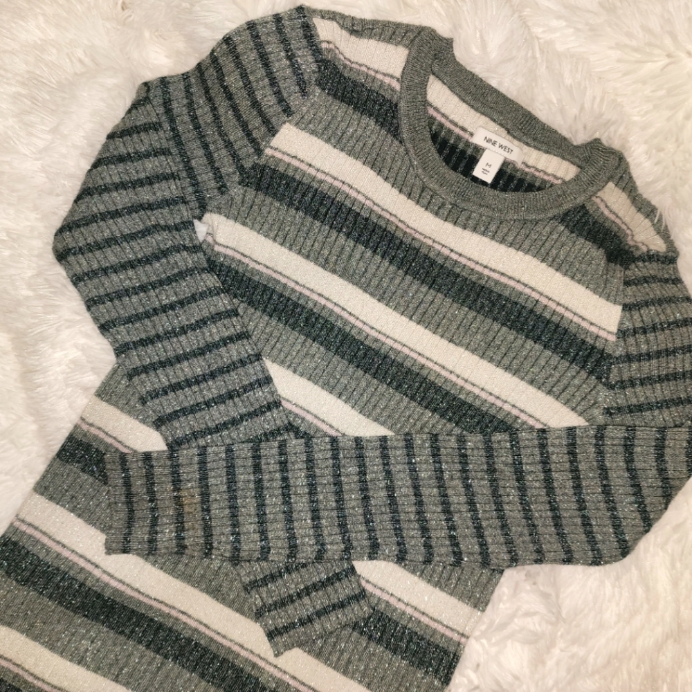 Medium Nine West stretch top